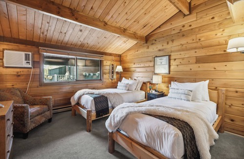 Whitefish Bed & Breakfast | Good Medicine Lodge Bed & Breakfast