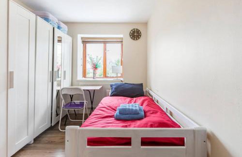 Farnborough and Crofton House | Good Night Sleep - Greater London - Orpington - Free Parking - Train from London Bridge