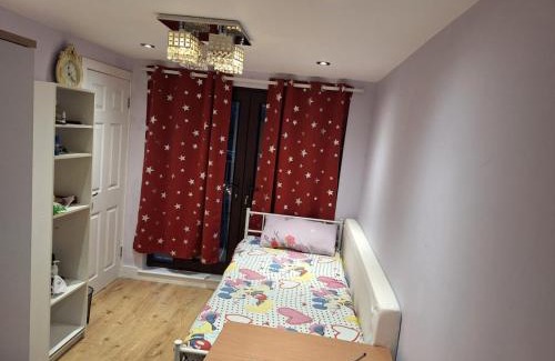 Farnborough and Crofton House | Good Night Sleep - Greater London - Orpington - Free Parking - Train from London Bridge