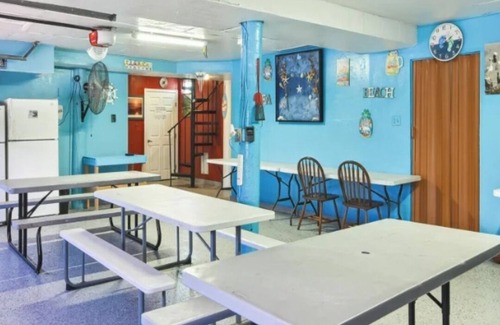 Galveston House | Good times and Tan lines await your next family vacay.