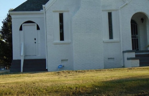 Anniston House | Goodness Apartment bungalow. # 3