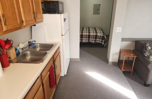 South Range Apartment | Goose's Hall