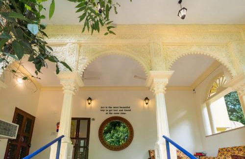 Gwalior Bed & Breakfast | Gopagiri Homestay - Gwalior