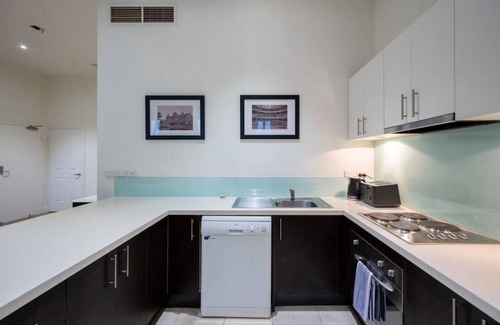 Chinatown Apartment | Gordon`s Place Entire Apartment CBD Location