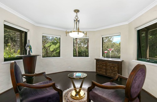 Galston House | "Gorge Castle" in forest landscape