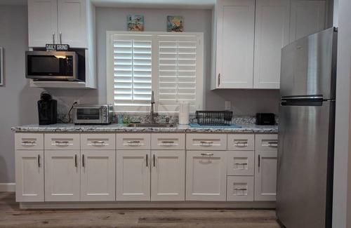 Alpine House | GORGEOUS 1 BED GUEST HOME