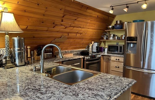 Eddyville House | Gorgeous A-frame on Lake Barkley cove: private dock, fire pit, pets ok