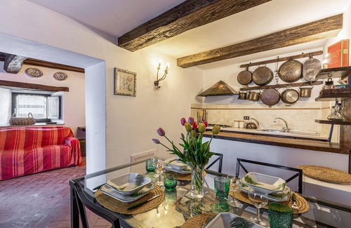 Acqua Loreto Apartment | Gorgeous apartment in Todi PG with WiFi