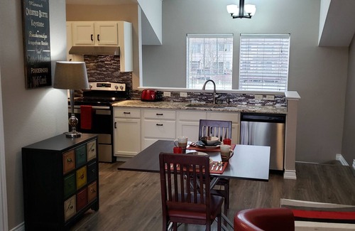 North Central Westminster Apartment | Gorgeous Bradburn Red Carriage House with Huge Deck, Carport and W/D