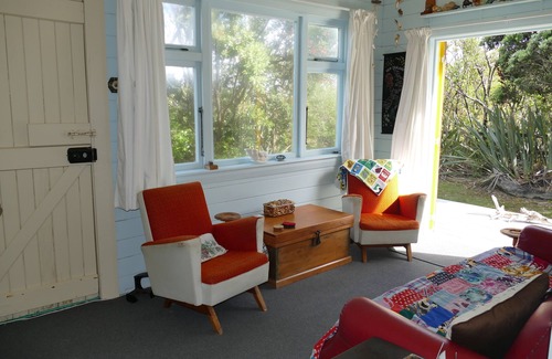 Punakaiki House | Gorgeous Character Bach
