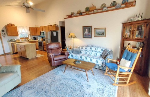 Maggie Valley House | Gorgeous Deck, 5 Star, Clean, Covered Patio, 2/2 with Central AC