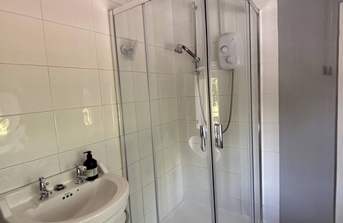 Stratton Audley Cottage | Gorgeous double room in lovely cottage. Bicester Motion Village Brackley Sstone