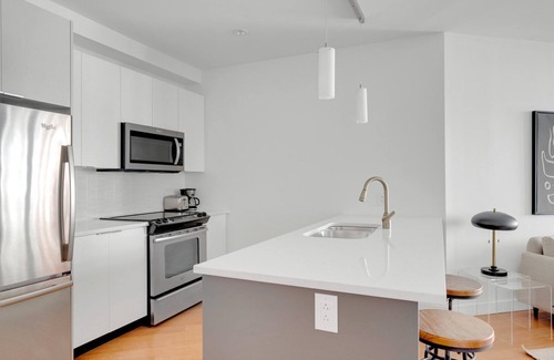 Chinatown Apartment | Gorgeous Downtown 1BR w/Gym & W/D, near South Station, by Blueground