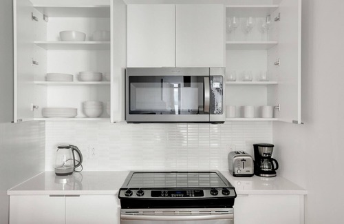 Chinatown Apartment | Gorgeous Downtown 1BR w/Gym & W/D, near South Station, by Blueground