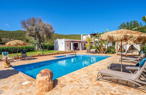 Sant Carles de Peralta House | Gorgeous home in San Carlos/Sant Carles