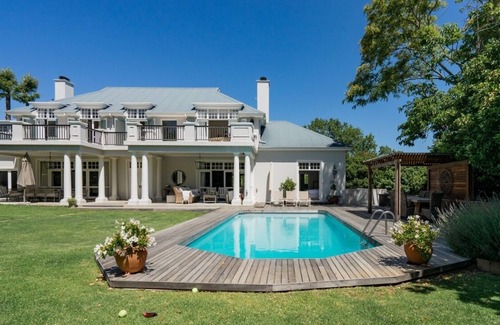 Constantia Villa | Gorgeous family home in Upper Constantia