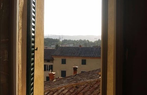 Cetona House | Gorgeous, Fully Renovated Town Home in Tuscan Town of Cetona