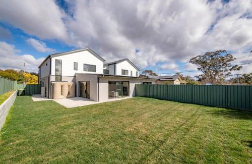 Hawker Apartment | Gorgeous Hawker Townhouse