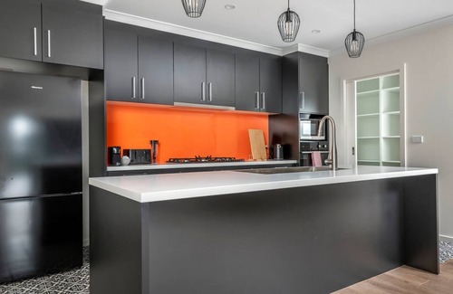 Hawker Apartment | Gorgeous Hawker Townhouse