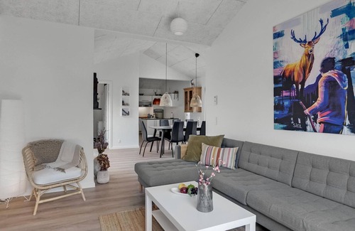 Brovst House | Gorgeous home in Brovst with kitchen