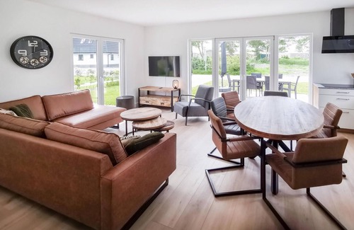 Den Oever House | Gorgeous home in Den Oever with WiFi