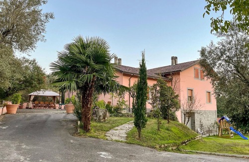 Fivizzano House | Gorgeous home in Fivizzano with WiFi