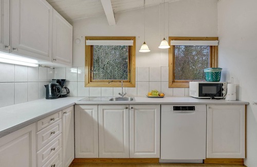 Hojby House | Gorgeous home in Højby with sauna