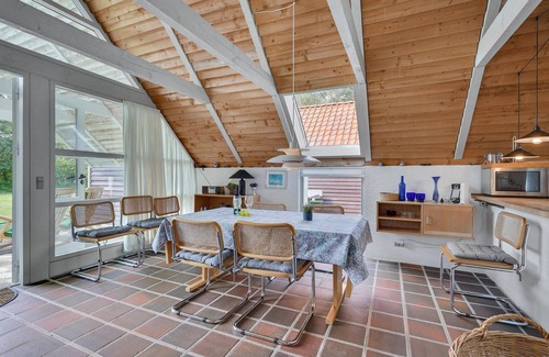 Ristinge House | Gorgeous home in Humble with WiFi