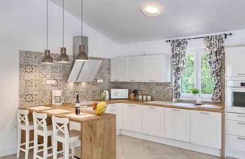 Sveta Nedelja House | Gorgeous home in Labin - Rabac