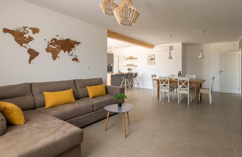 Salakovci House | Gorgeous home in Labin with WiFi
