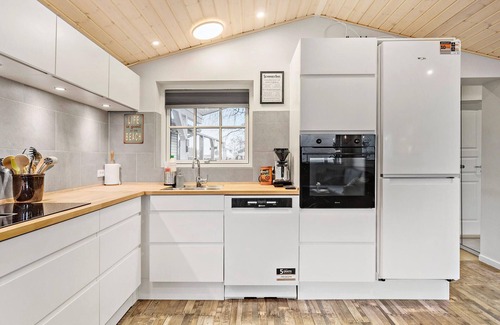 Hasmark Strand House | Gorgeous home in Otterup with WiFi