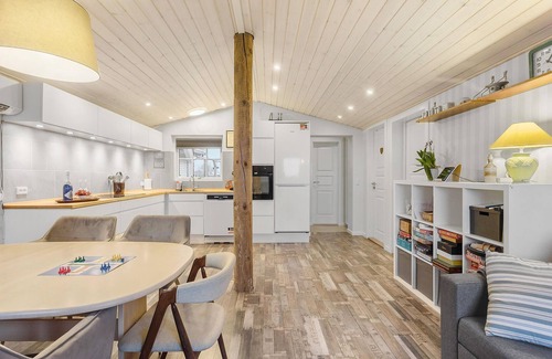 Hasmark Strand House | Gorgeous home in Otterup with WiFi
