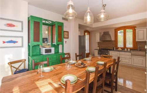 Ragusa House | Gorgeous Home In Ragusa