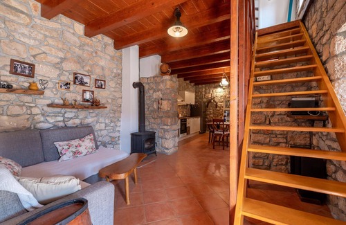Vinjerac House | Gorgeous home in Vinjerac