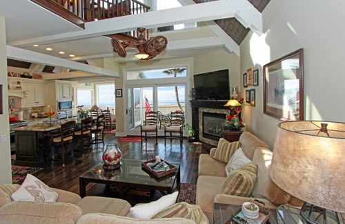 Santa Ana Heights House | Gorgeous Home on the Beach - Walk onto the Sand from your Patio