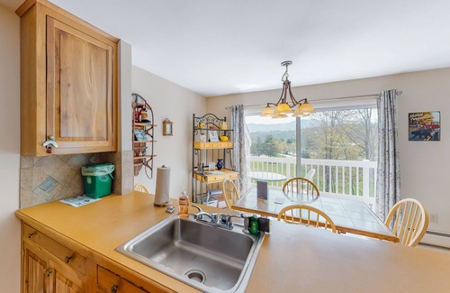 Stowe Area Condo | Gorgeous Home with Free WiFi, Electric Fireplace, & Shared Pool/Hot Tub