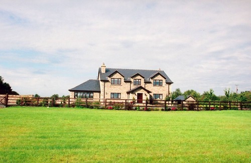 Kildare House | Gorgeous Luxury Rural Estate Perfect for Groups