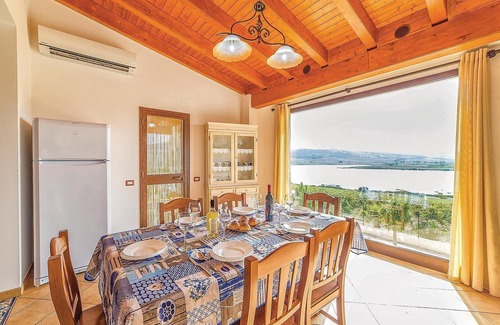 Sambuca di Sicilia House | Gorgeous home in Sambuca di Sicilia AG