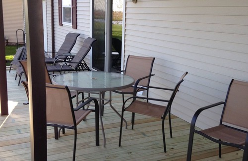 Au Gres House | Gorgeous Lakeside Vacation Home For Water Sports, Fishing, Boating and Hiking.