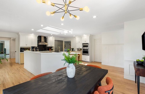 Skyway House | Gorgeous Luxury Home with Views of Balloon Fest, Fireworks Near Broadmoor