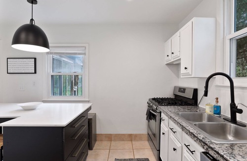 Minnetonka House | Gorgeous! Modern 3 Bed Home by Lake Mtka & Wayzata