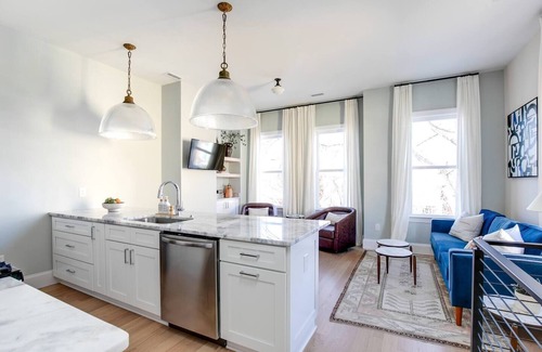 Church Hill House | Gorgeous new home in Churchillnn