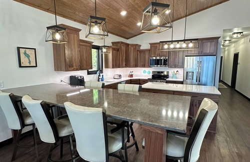 Grenville House | Gorgeous new property on a sandy beach with beautiful sunsets!