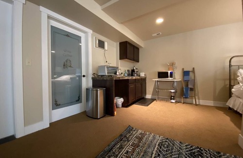 Coupeville Apartment | Gorgeous Property with private entry and backyard & pets welcome!