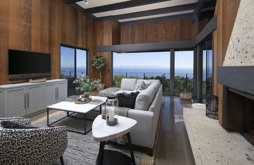 Campanil House | Gorgeous Santa Barbara Craftsman with Panoramic Ocean Views!