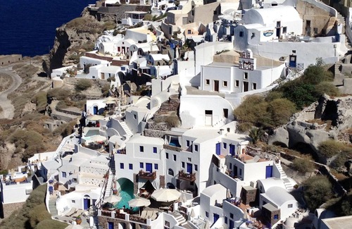 Oia Villa | Gorgeous Santorini Suite | Senior Suite | Breathtaking Caldera Sea & Sunset.