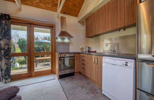 Speargrass Flat Apartment | Gorgeous Two-Bedroom Apartment below Coronet Peak