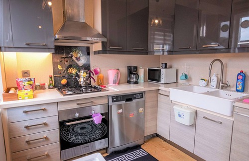 Taksim Apartment | Gorgeous Two Bedroom Apartment in Taksim - 3AC