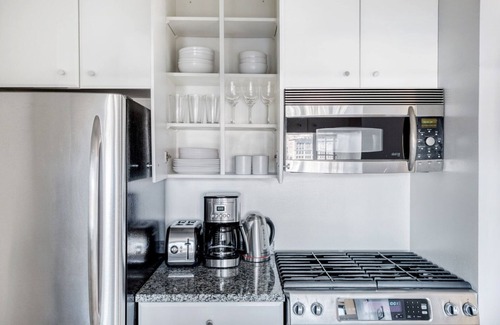 Union Square Apartment | Gorgeous Union Square 1BR w/Sundeck Level next to Subway by Blueground
