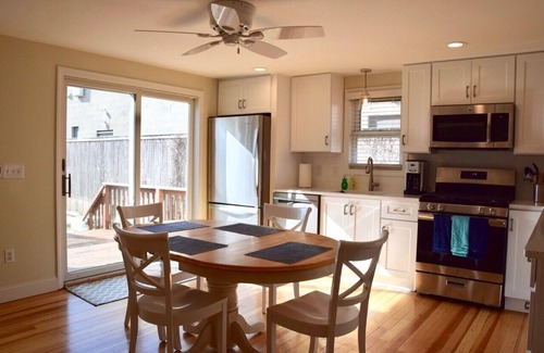 Narragansett Pier House | Gorgeous, Updated Beach Cottage in Narragansett Pier